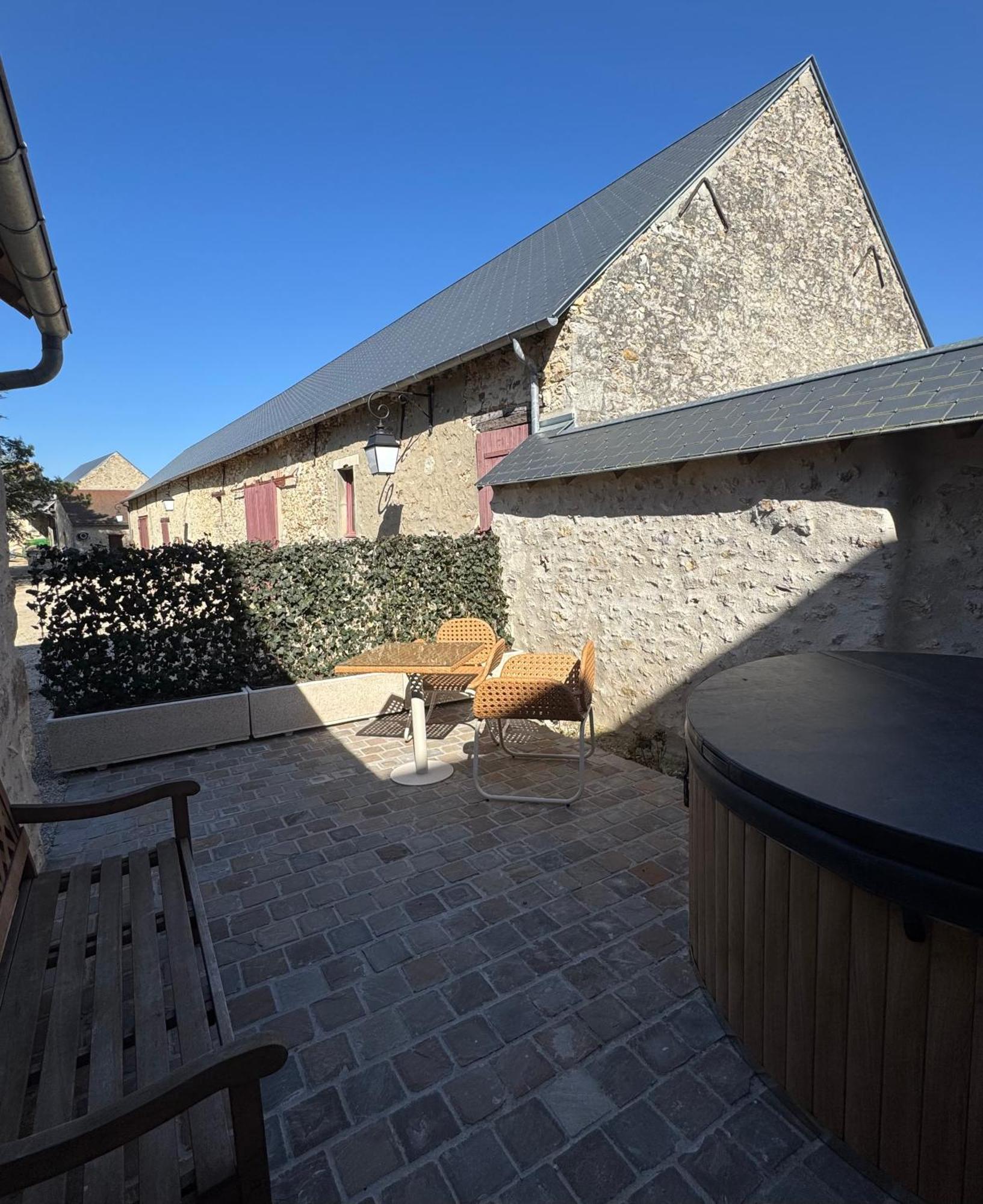 Le Cottage Maisonnette Dans Corps De Ferme Ollainville Eksteriør billede